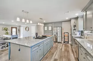 24237 Creekwood Dr, Splendora, TX 77372 - Photo 10