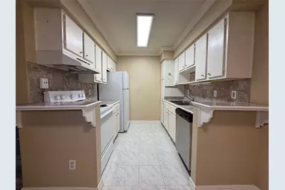 2250 Bering Drive #39, Houston, TX 77057 - Photo 10