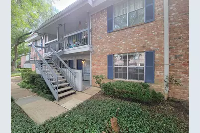 2250 Bering Drive #39, Houston, TX 77057 - Photo 2