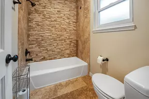 14610 Carolcrest Dr, Houston, TX 77079 - Photo 34