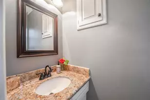 14610 Carolcrest Dr, Houston, TX 77079 - Photo 48
