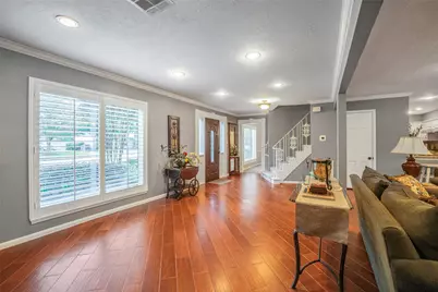 14610 Carolcrest Drive, Houston, TX 77079 - Photo 12