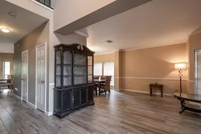 1015 Highlands Woods Drive, Highlands, TX 77562 - Photo 6