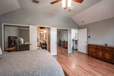 1015 Highlands Woods Drive, Highlands, TX 77562 - Photo 24