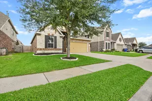 8319 Sweet Bay Circle S, Baytown, TX 77523 - Photo 2