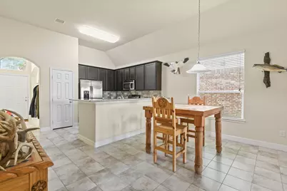 8319 Sweet Bay Circle S, Baytown, TX 77523 - Photo 6