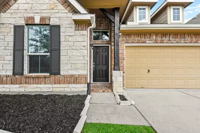 8319 Sweet Bay Circle S, Baytown, TX 77523 - Photo 4