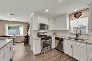 9003 Pitner Rd, Houston, TX 77080 - Photo 10