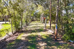 6253 N FM 441 Rd, El Campo, TX 77437 - Photo 8