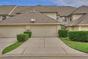 47 Crocus Petal St, The Woodlands, TX 77382 - Photo 4