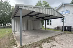 115 Summit St, Schulenburg, TX 78956 - Photo 30