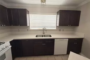 16103 Camino Del Sol Dr, Houston, TX 77083 - Photo 12