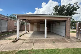 16103 Camino Del Sol Dr, Houston, TX 77083 - Photo 6