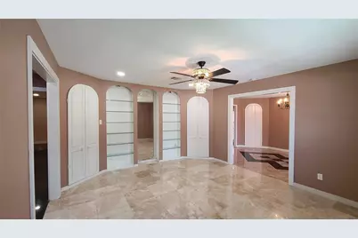 902 Ashford Parkway, Houston, TX 77077 - Photo 10