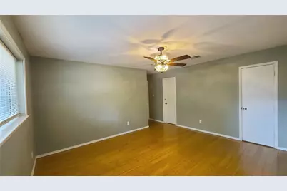 902 Ashford Parkway, Houston, TX 77077 - Photo 28