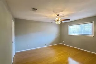902 Ashford Pkwy, Houston, TX 77077 - Photo 24