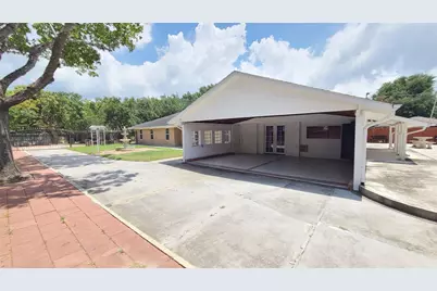 902 Ashford Parkway, Houston, TX 77077 - Photo 34