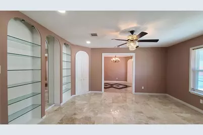 902 Ashford Parkway, Houston, TX 77077 - Photo 8
