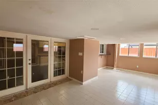 902 Ashford Pkwy, Houston, TX 77077 - Photo 38