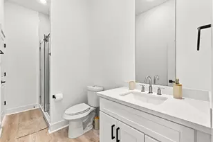 7948 Betty Boop St, Houston, TX 77028 - Photo 28