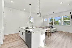 7948 Betty Boop St, Houston, TX 77028 - Photo 14
