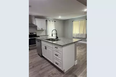 6703 Winfield Road, Houston, TX 77050 - Photo 2