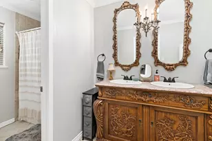 5885 Pinkstaff Ln, Beaumont, TX 77706 - Photo 22