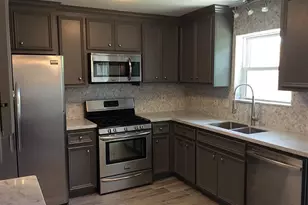 3035 Mosby Dr, Sugar Land, TX 77479 - Photo 4