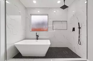 25007 Butterwick Dr, Spring, TX 77389 - Photo 18