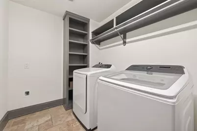 10054 Cedardale Drive, Houston, TX 77055 - Photo 24