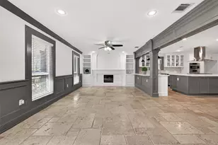 10054 Cedardale Dr, Houston, TX 77055 - Photo 6