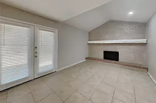 4474 W Cypress Villas Dr, Spring, TX 77379 - Photo 4