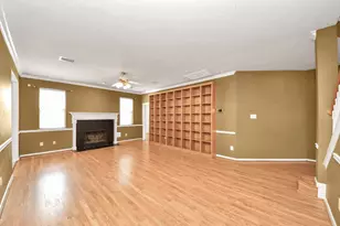 410 Barberry Ln, Baytown, TX 77520 - Photo 22
