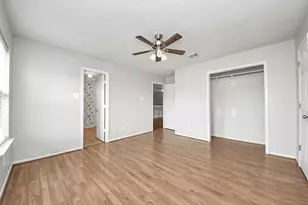 410 Barberry Ln, Baytown, TX 77520 - Photo 42