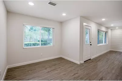 710 Thornwood, Shenandoah, TX 77381 - Photo 16