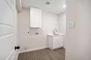 710 Thornwood, Shenandoah, TX 77381 - Photo 32
