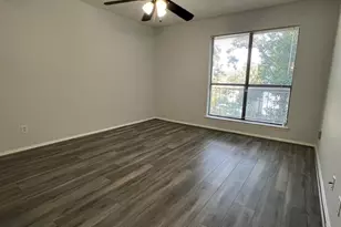 10047 Westpark Dr, Houston, TX 77042 - Photo 10