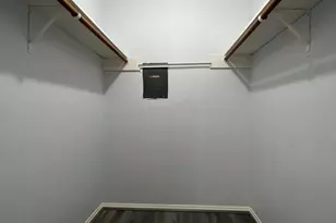 10047 Westpark Dr, Houston, TX 77042 - Photo 4