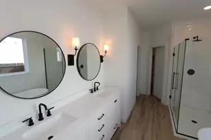 5411 Kingdom Heights Blvd, Rosenberg, TX 77471 - Photo 8