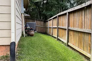 11363 Burning Tree Dr, Montgomery, TX 77356 - Photo 8