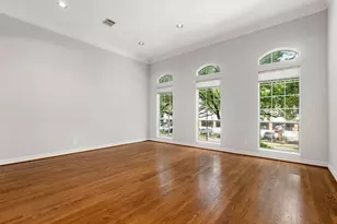 416 McGowen St, Houston, TX 77006 - Photo 26