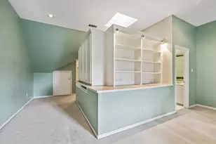 2 S Briar Hollow Ln, Houston, TX 77027 - Photo 28