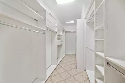 2 S Briar Hollow Lane #2, Houston, TX 77027 - Photo 22