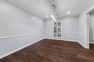 12419 Overcup Dr, Houston, TX 77024 - Photo 8