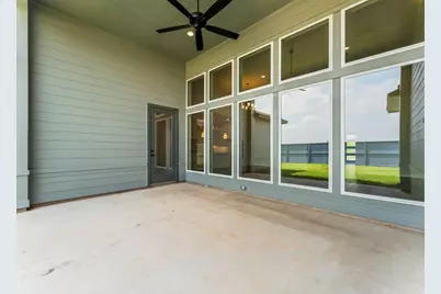 32506 Ebony Jewelwing Court, Fulshear, TX 77441 - Photo 20