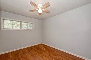 5707 Lakefield Dr, Houston, TX 77033 - Photo 6