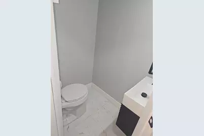 10510 Sierra Drive, Houston, TX 77051 - Photo 12