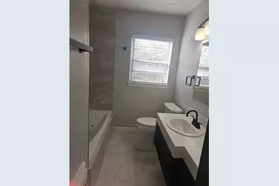 10510 Sierra Drive, Houston, TX 77051 - Photo 16