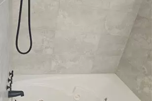 10510 Sierra Dr, Houston, TX 77051 - Photo 16