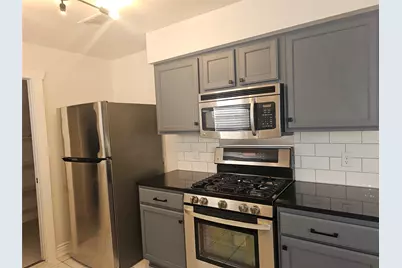 10510 Sierra Drive, Houston, TX 77051 - Photo 8